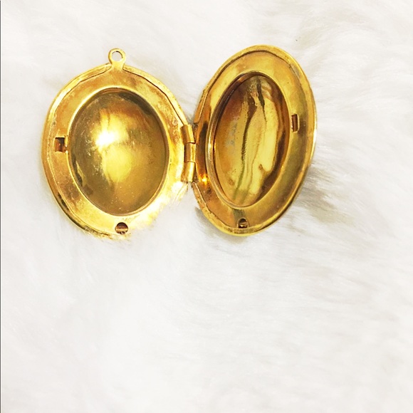 HP✨RARE Antique1970’s Cloisonné Jewelry Set, Mystical Unicorn Locket+Earring Set - Picture 8 of 17